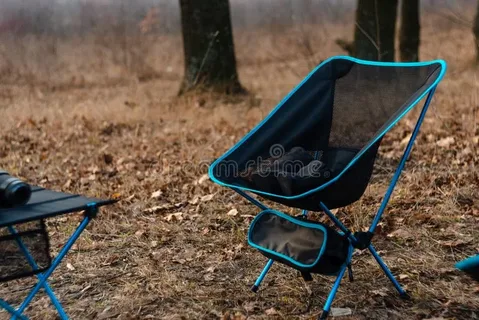 صندلی مسافرتی با ساختار جمع شدنی و تحمل وزن بالا